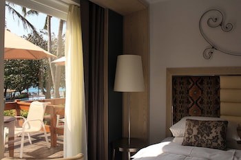 Chateau Beach Resort