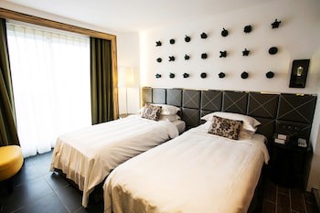 Chateau Beach Resort