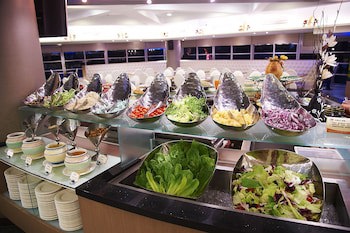 Chateau Beach Resort