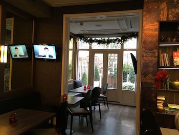 Apple Inn Hotel