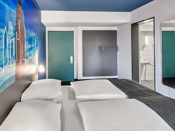 B&B HOTEL Frankfurt-Messe galeri fotoğrafı