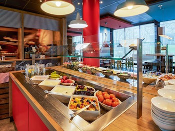 B&B HOTEL Frankfurt-Messe fotoğrafı