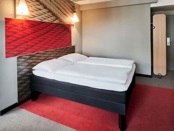 B&B HOTEL Frankfurt-Messe galeri fotoğrafı