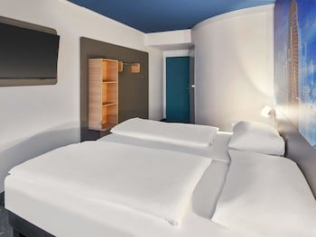 B&B HOTEL Frankfurt-Messe galeri fotoğrafı