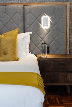 Cape Diamond Boutique Hotel