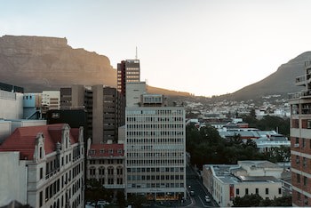 Cape Diamond Boutique Hotel