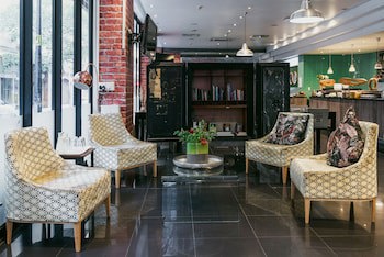 Cape Diamond Boutique Hotel