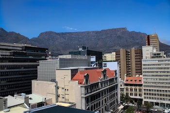 Cape Diamond Boutique Hotel