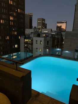 Cape Diamond Boutique Hotel