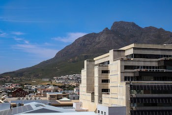 Cape Diamond Boutique Hotel
