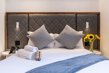 Cape Diamond Boutique Hotel