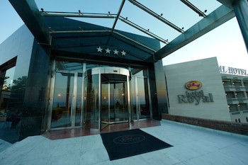 Royal Hotel