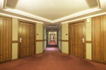 Royal Hotel