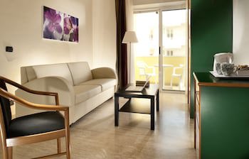 Astoria Suite Hotel galeri fotoğrafı
