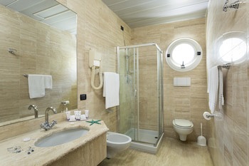 Astoria Suite Hotel galeri fotoğrafı