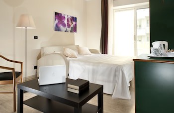 Astoria Suite Hotel galeri fotoğrafı