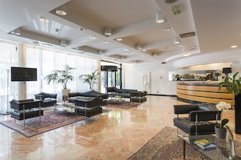 Astoria Suite Hotel galeri fotoğrafı