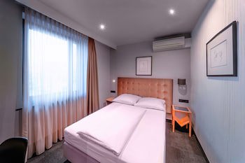 Hotel Cult galeri fotoğrafı