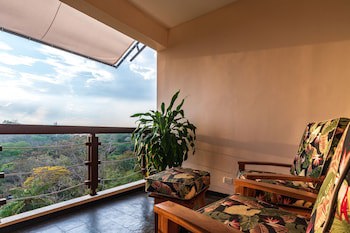 Gaia Hotel And Reserve - Adults Only