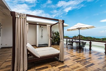 Gaia Hotel And Reserve - Adults Only