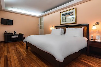 Gaia Hotel And Reserve - Adults Only