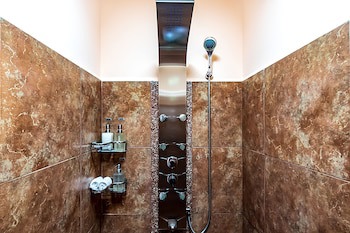 Gaia Hotel And Reserve - Adults Only