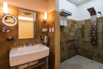 Gaia Hotel And Reserve - Adults Only