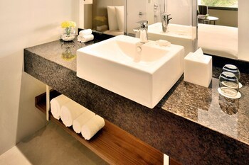 Courtyard By Marriott Chennai