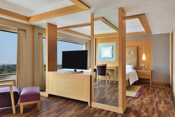 Courtyard By Marriott Chennai