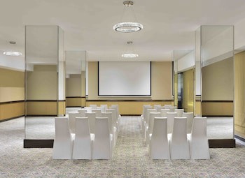Courtyard By Marriott Chennai