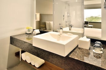 Courtyard By Marriott Chennai