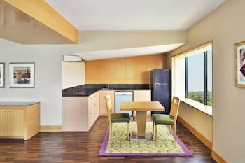 Courtyard By Marriott Chennai