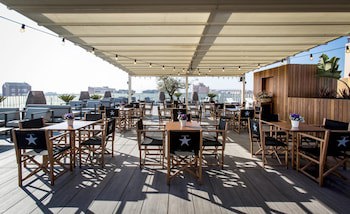Hotel Urpi