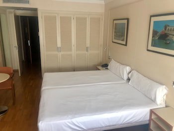 Hotel Urpi