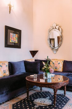 Riad Maison Bleue And Spa