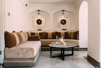 Riad Maison Bleue And Spa
