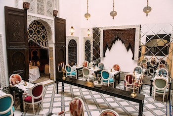 Riad Maison Bleue And Spa