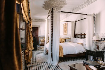 Riad Maison Bleue And Spa
