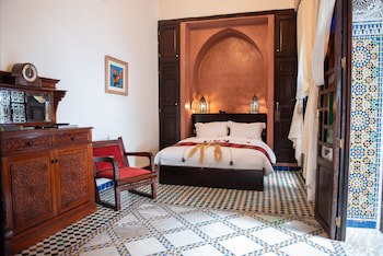 Riad Maison Bleue And Spa