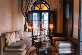 Riad Maison Bleue And Spa