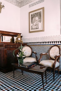Riad Maison Bleue And Spa