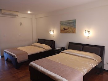 Hotel Plaza Real Suites & Apartments
