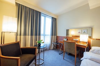 Peakture Hotel Bucharest