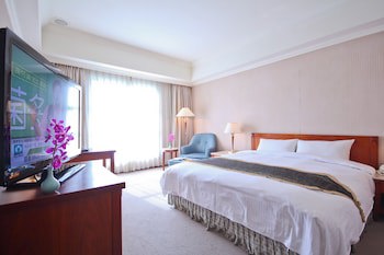 Grand Boss Hotel