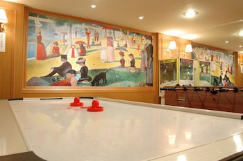 Grand Boss Hotel