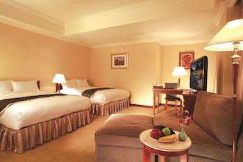 Grand Boss Hotel