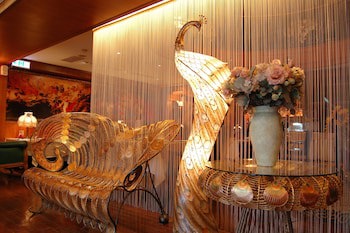 Grand Boss Hotel