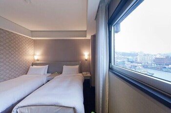 Harbor View Hotel