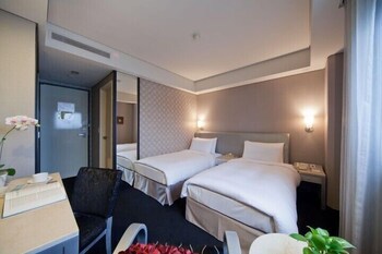 Harbor View Hotel