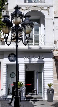 Hotel Carlton
